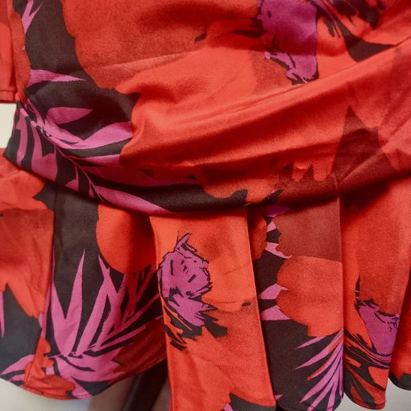 Veronica Beard Red and Pink Floral Dress - Picture 4 of 11